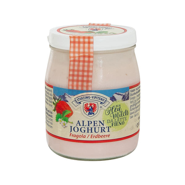 Sterzing Vipiteno Alpen 草莓罐裝優格（150g）